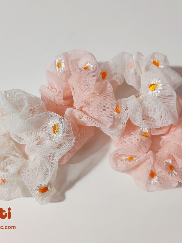 scrunchies hoa cúc